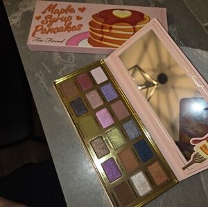 Too Faced Maple Syrup Pancaked